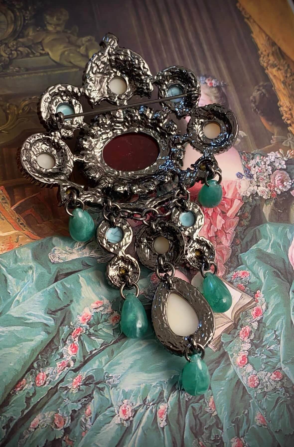 Renaissance Baroque Victorian Etruscan Vintage Brooch Pin